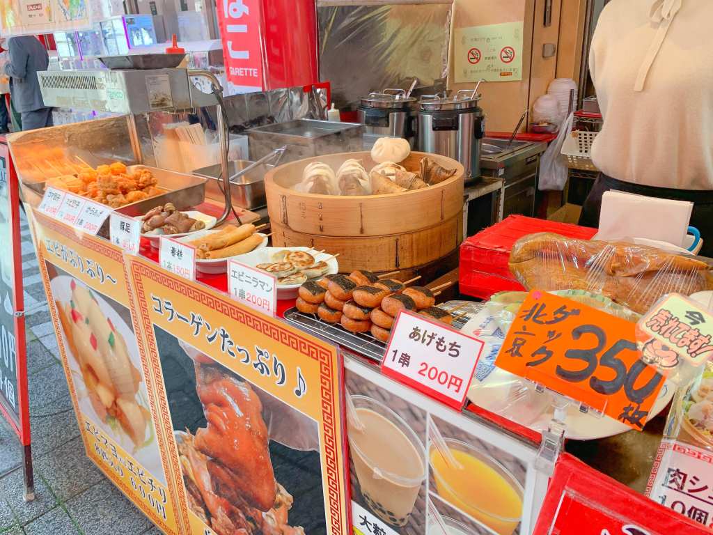 Chinese foods in Nankin machi